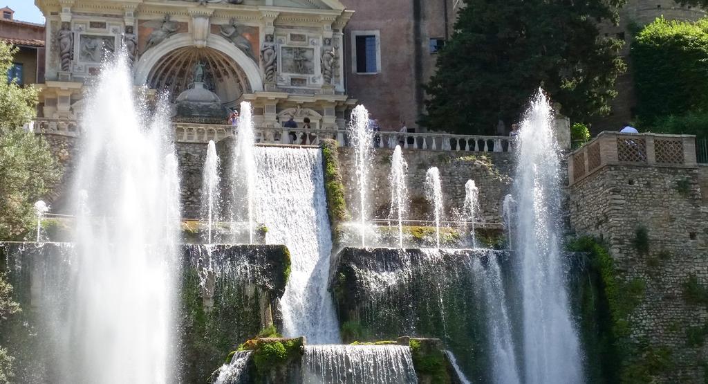 Hotel Le Rose Tivoli Terme Exteriör bild